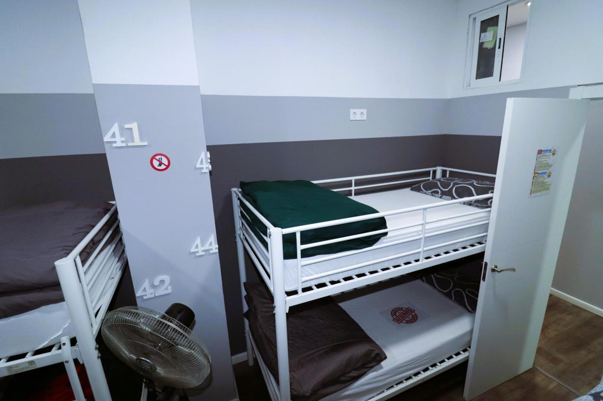 Madrid Downtown Hostel Екстер'єр фото