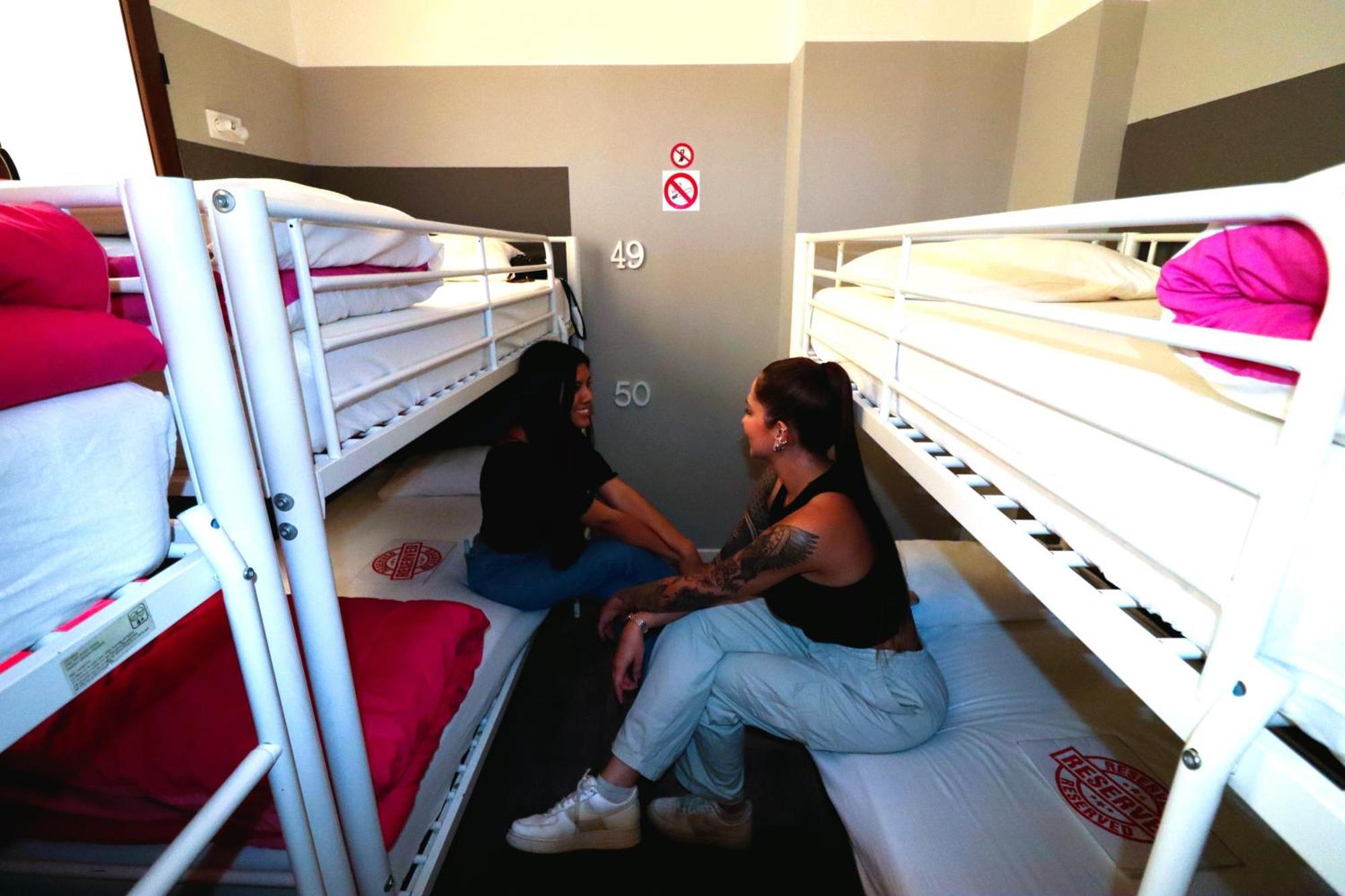Madrid Downtown Hostel Екстер'єр фото