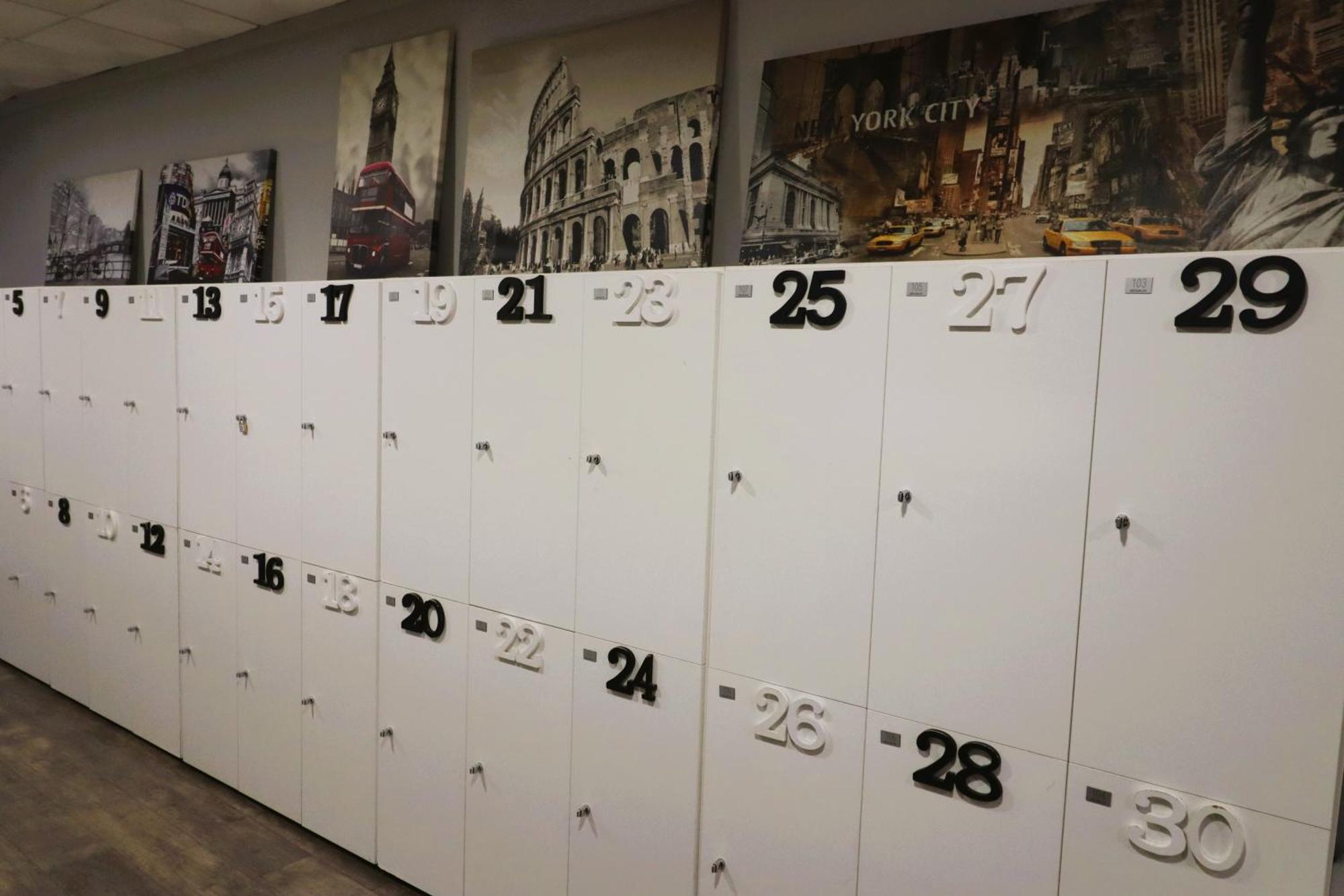 Madrid Downtown Hostel Екстер'єр фото